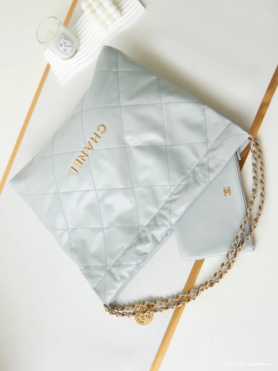HyperPeter HANDBAG CHANEL 22 0728